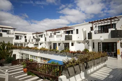 Plaza Azul Hotels in Tias