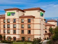 Holiday Inn Express & Suites Ontario Airport Отели рядом с достопримечательностью «Шоппинг-центр Стейтр Бразерс»