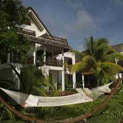 Village du Pecheur Hotel Exterior
