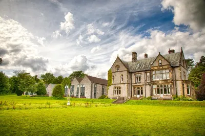 YHA Castleton Losehill Hall Hotels in Derwent