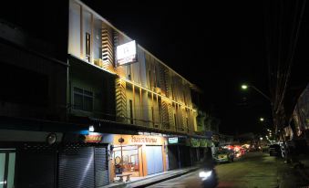 Nangrong Hotel