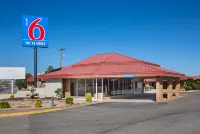 Executive Inn