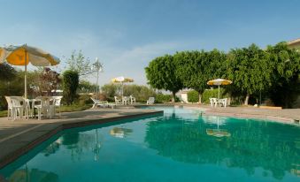 Hotel Central Parador - Housity