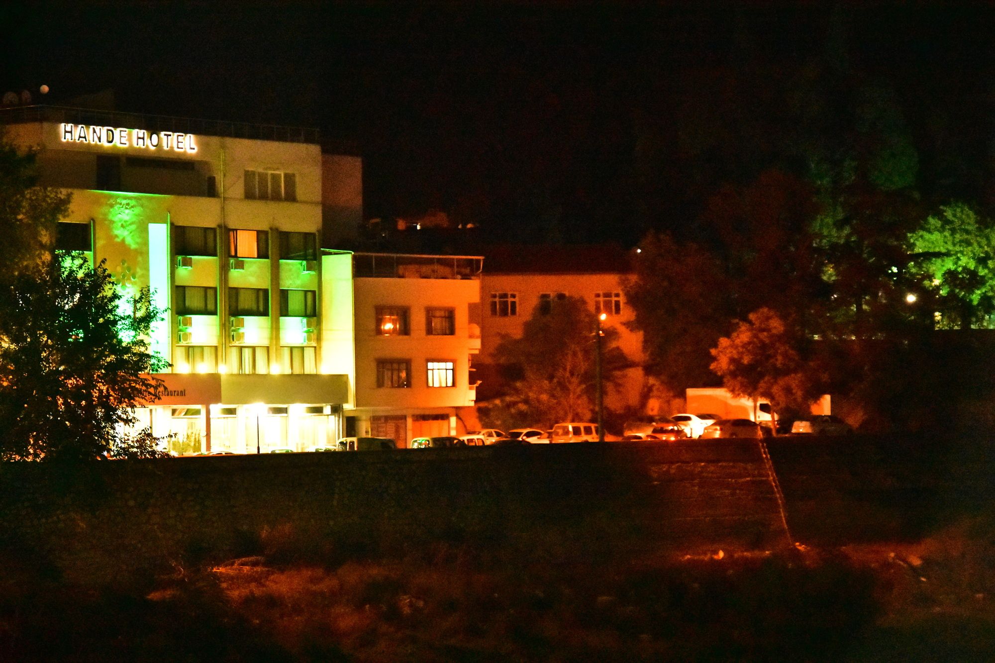 Hande Hotel