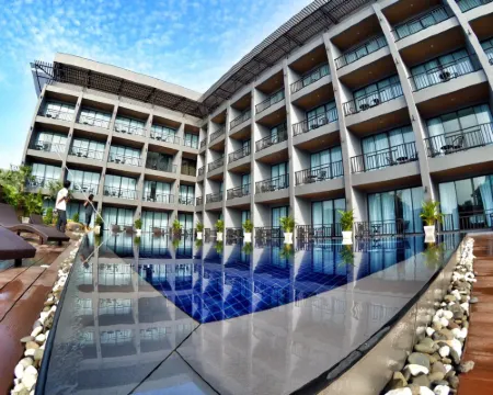 Sun Marina / โรงแรมซันมารีน่า โรงแรมในชะอำ