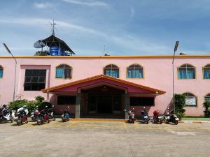 Sema Nakhon Hotel