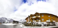 卡普倫阿德勒度假村 大格洛克納山道旁富施住宿飯店