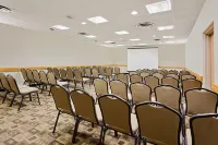 Ramada by Wyndham Marquette Hotels in Marquette