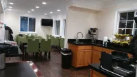 Surf City Inn & Suites