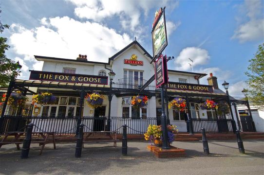 The Fox & Goose Hotel-Ealing Updated 2022 Room Price-Reviews & Deals