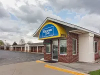 Rodeway Inn Hotels in Fulton County