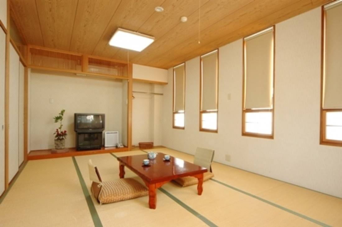 八代駅前 球磨川旅館 八代 を宿泊予約 22年安い料金プラン 口コミ 部屋写真 Trip Com