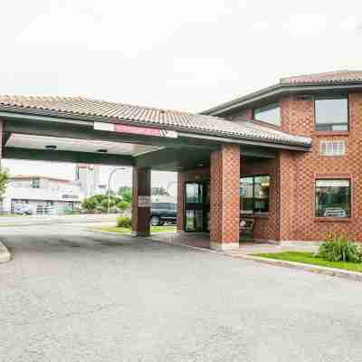 Comfort Inn Hotel Exterior