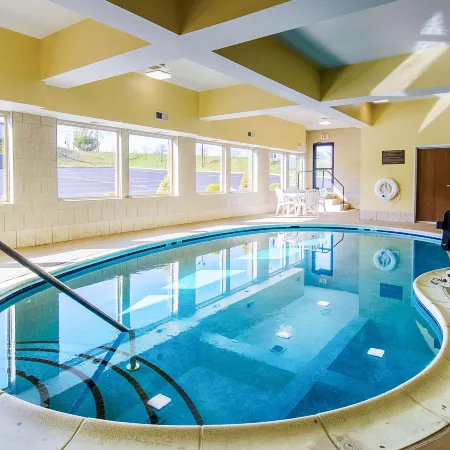Comfort Suites