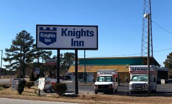 Knights Inn Selma