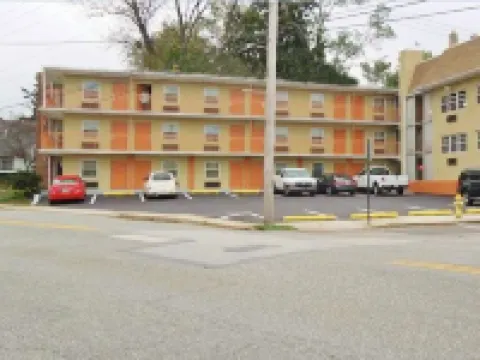 Media Inn & Suites Hotels in Media