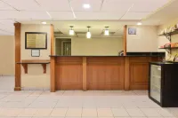 Howard Johnson by Wyndham Allentown/Dorney Hotel & Suites Các khách sạn ở Allentown