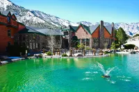 The Retreat on Charleston Peak Hotel di Mount Charleston