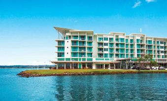 Ramada Hotel & Suites by Wyndham Ballina Byron