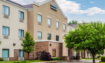 Comfort Inn & Suites St Louis-O'Fallon