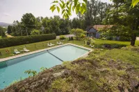 Domaine Jolivent Hotels in Bromont