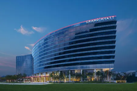Grand Hyatt Incheon Отели рядом с достопримечательностью «Yonggungsa Temple»
