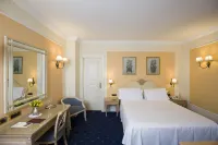 Palazzo Alabardieri Hotels in Naples