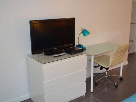 Nobleton Hotel Reviews For 2 Star Hotels In Fort Lauderdale Trip Com