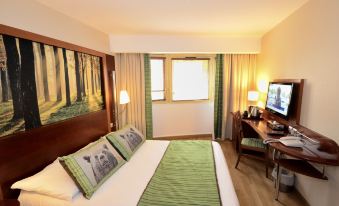 Green Hotels Confort Paris 13
