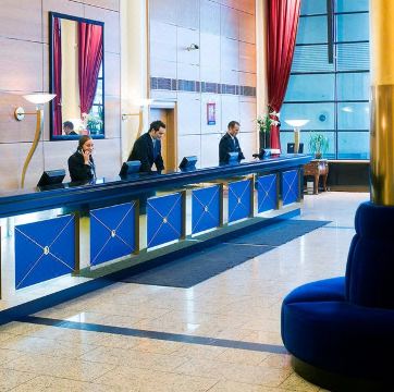 톤 호텔 오페라 조식 레스토랑 이미지