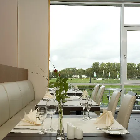 Atlantic Hotel Galopprennbahn