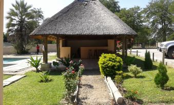 Okavango Roadside Guesthouse