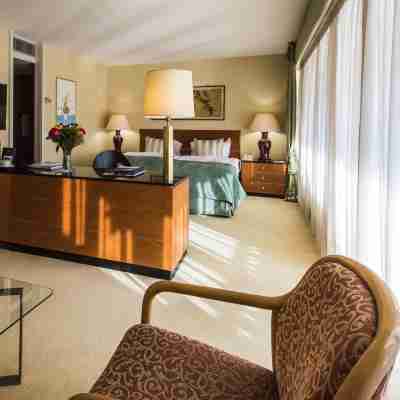 Royal Plaza Montreux Rooms