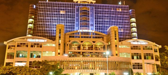 โรงแรมปานาริ - ใกล้สนามบินนานาชาติโจโม่ เคนยัตตา โรงแรมในไนโรบี
