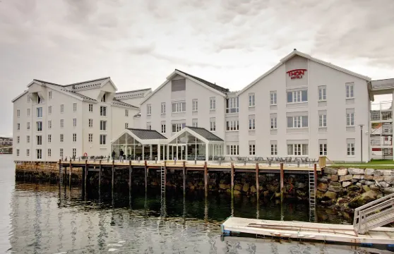 克里斯蒂安松桑德特昂酒店