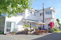 브래마 하우스 B&B 앤드 YHA 호스텔  호텔