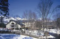 Hakuba Mominoki Hotel 白馬樅の木ホテル