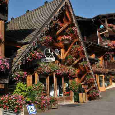 Hôtel Club le Crêt Hotel Exterior