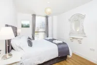 City Stay Apartments - Vizion Hotel in zona Campbell Park Gate 1