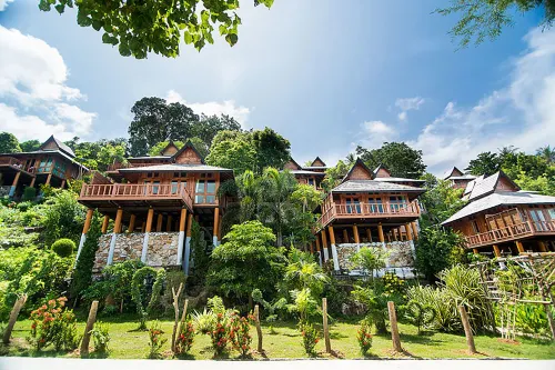 皮皮島海灘度假飯店