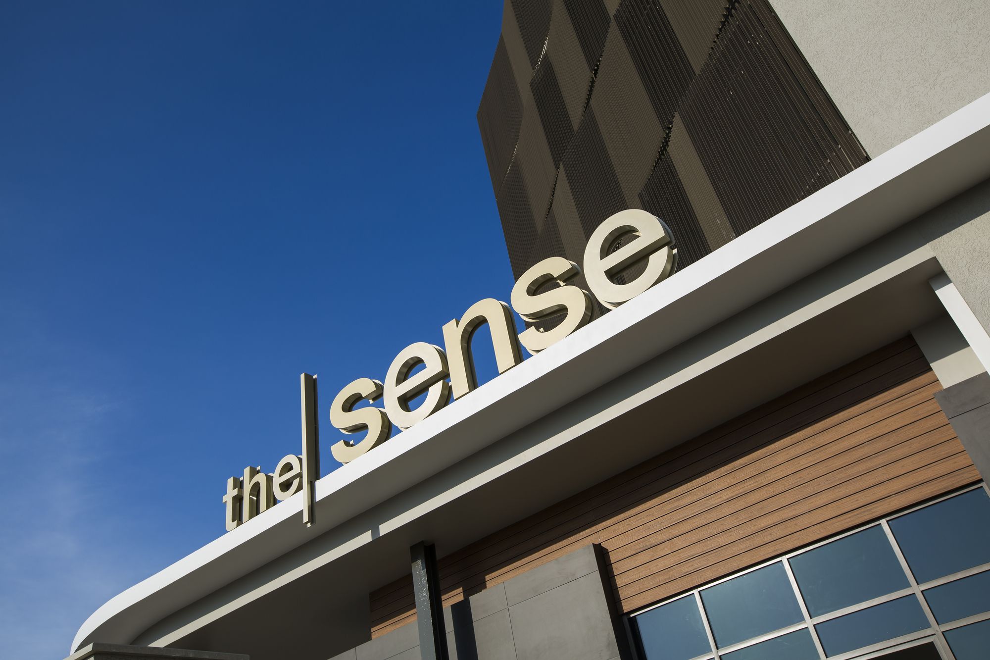 The Sense Deluxe