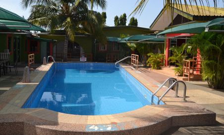 Kaysens Grande Hotel - Housity