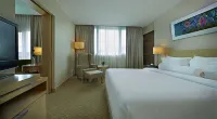 Royale Chulan the Curve