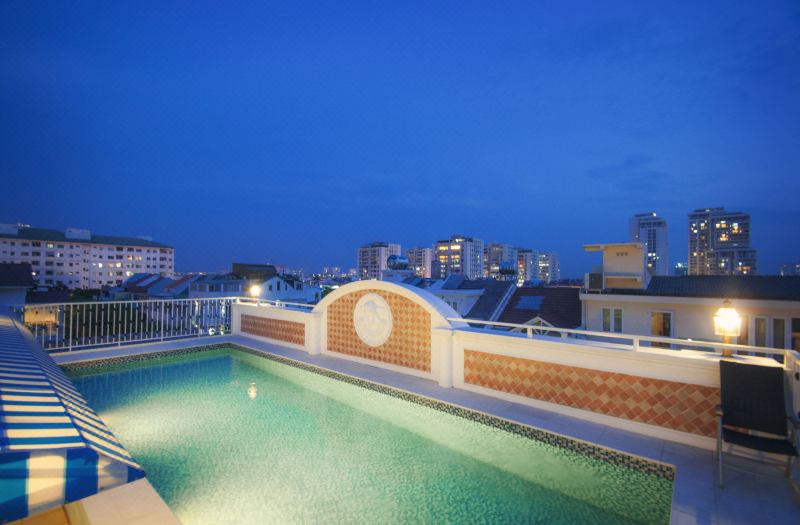 Central Hotel & Residences Swimming Pool