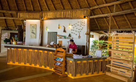 The Tropical Beach Resort - Housity