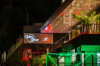 Hotel Rockdale Hotels in Вишекхапатнам