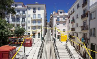 Ascensor da Bica - Lisbon Serviced Apartments