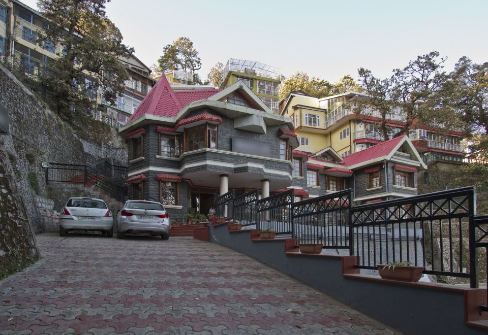 hotel overview picture