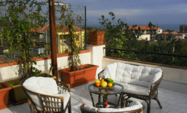 B&B Villa Lidia - Housity