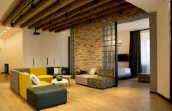 リス ダルマ コレクション エレバン